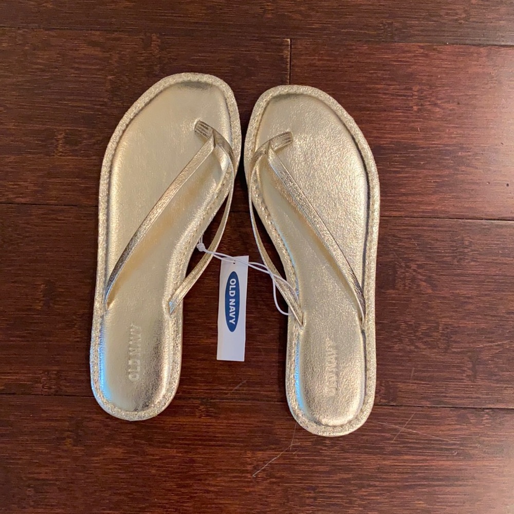 Old Navy gold flip flops